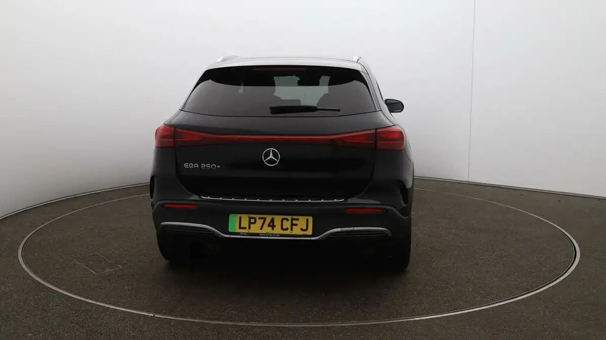 2025-mercedes-benz-eqa-e-eqa-250-amg-line-executive-big-48