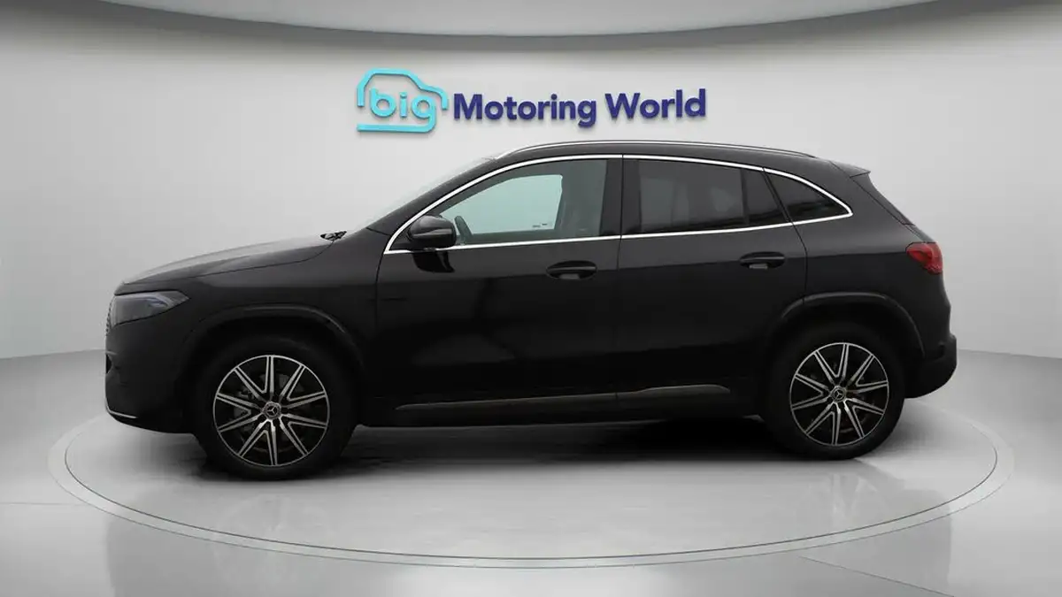 2025-mercedes-benz-eqa-e-eqa-250-amg-line-executive-big-4