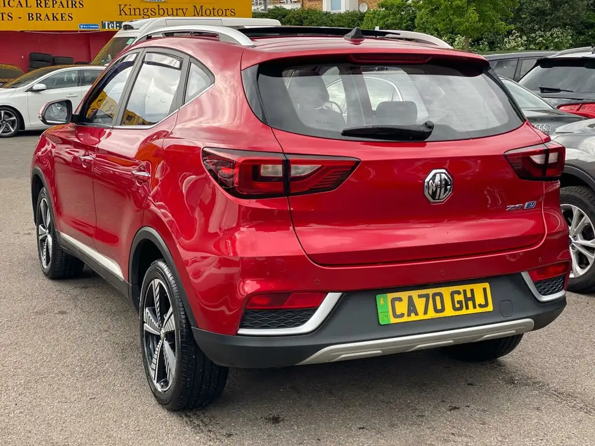 2020-mg-zs-suv-e-exclusive-ev-big-8