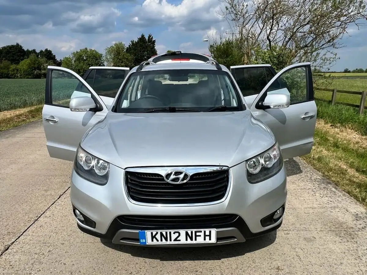 2012-hyundai-santa-fe-22td-premium-7st-big-46