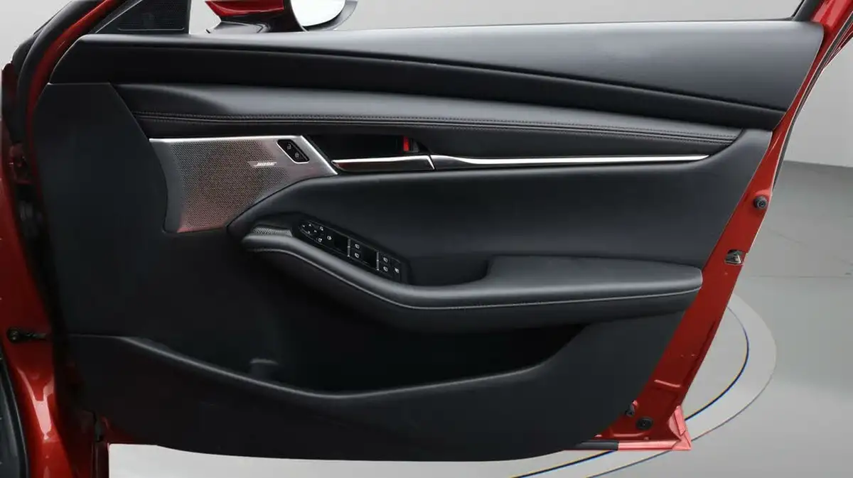 2021-mazda-mazda3-20-gt-sport-122ps-hatchback-5d-big-14