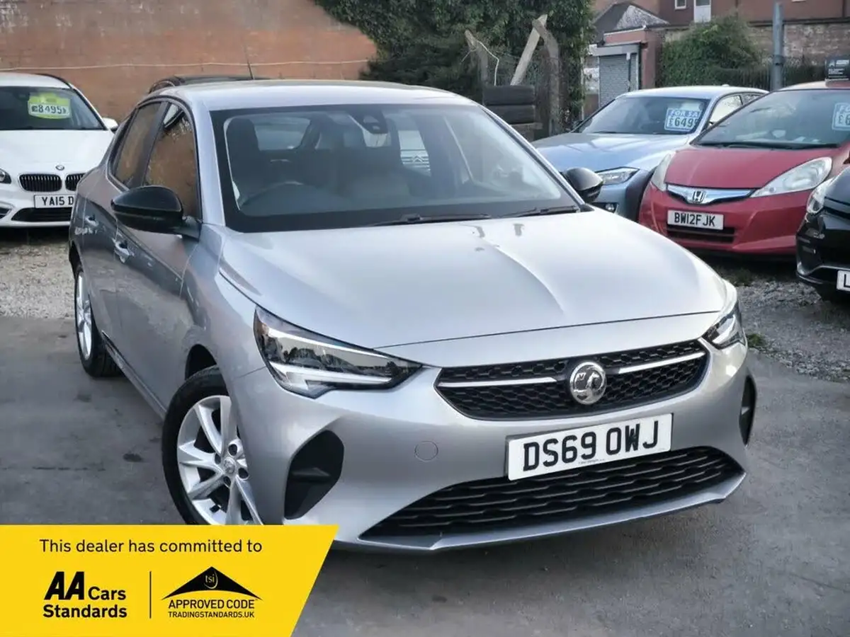 2019-vauxhall-corsa-12i-se-nav-big-2