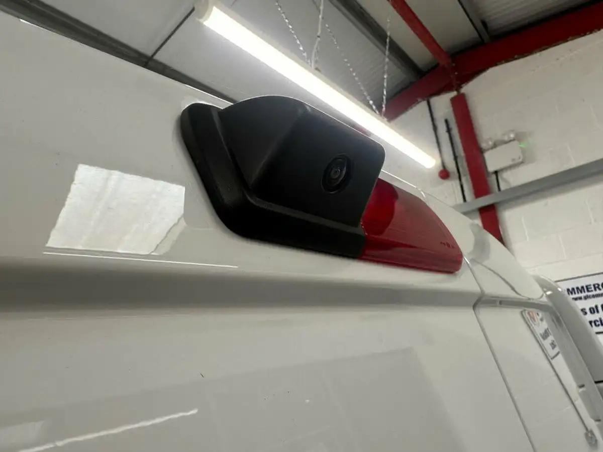 2023-nissan-primastar-20dci-tekna-30-l2h1-130pseu6d-panel-big-25