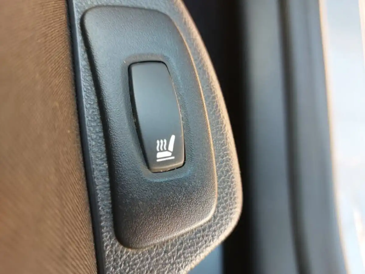 2018-renault-captur-15dci-gt-line-edc-auto-big-12