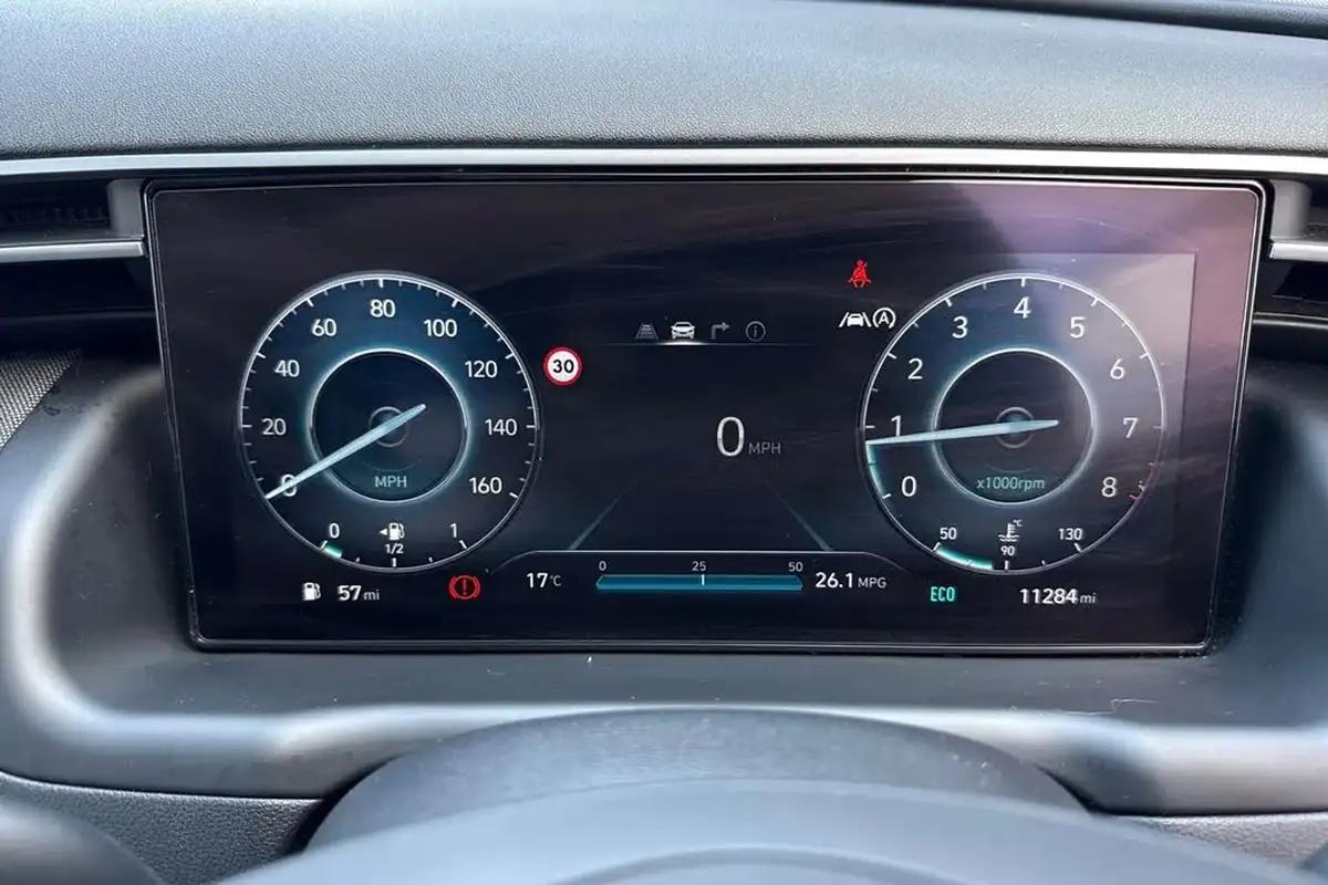 2022-hyundai-tucson-16-t-gdi-ultimate-150ps-big-31