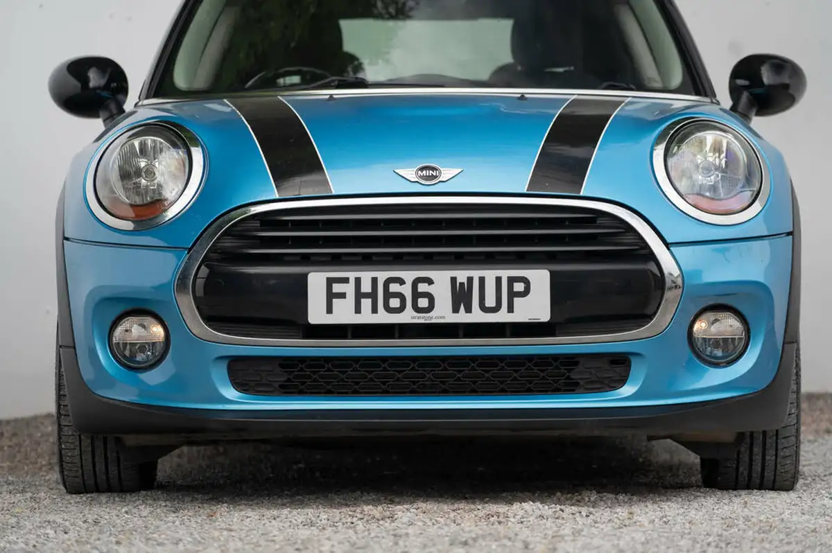 2016-mini-cooper-15td-cooper-d-ss-hatchback-3d-big-15