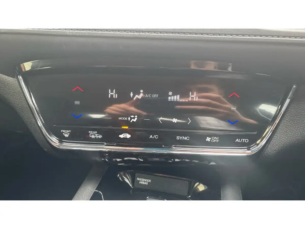 2018-honda-hr-v-16-i-dtec-se-navi-big-25