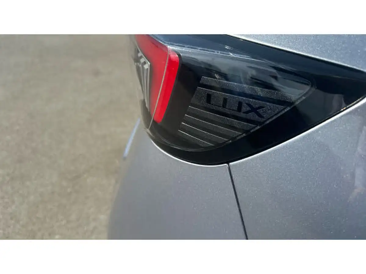 2022-vauxhall-mokka-12-design-100ps-big-38