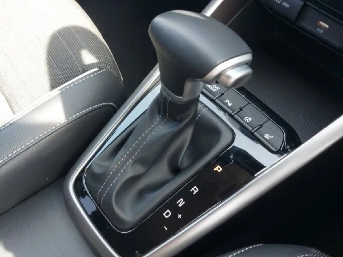 2024-kia-stonic-10-t-gdi-gt-line-s-98bhp-dct-big-18