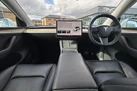 2022-tesla-model-y-e-long-range-small-8