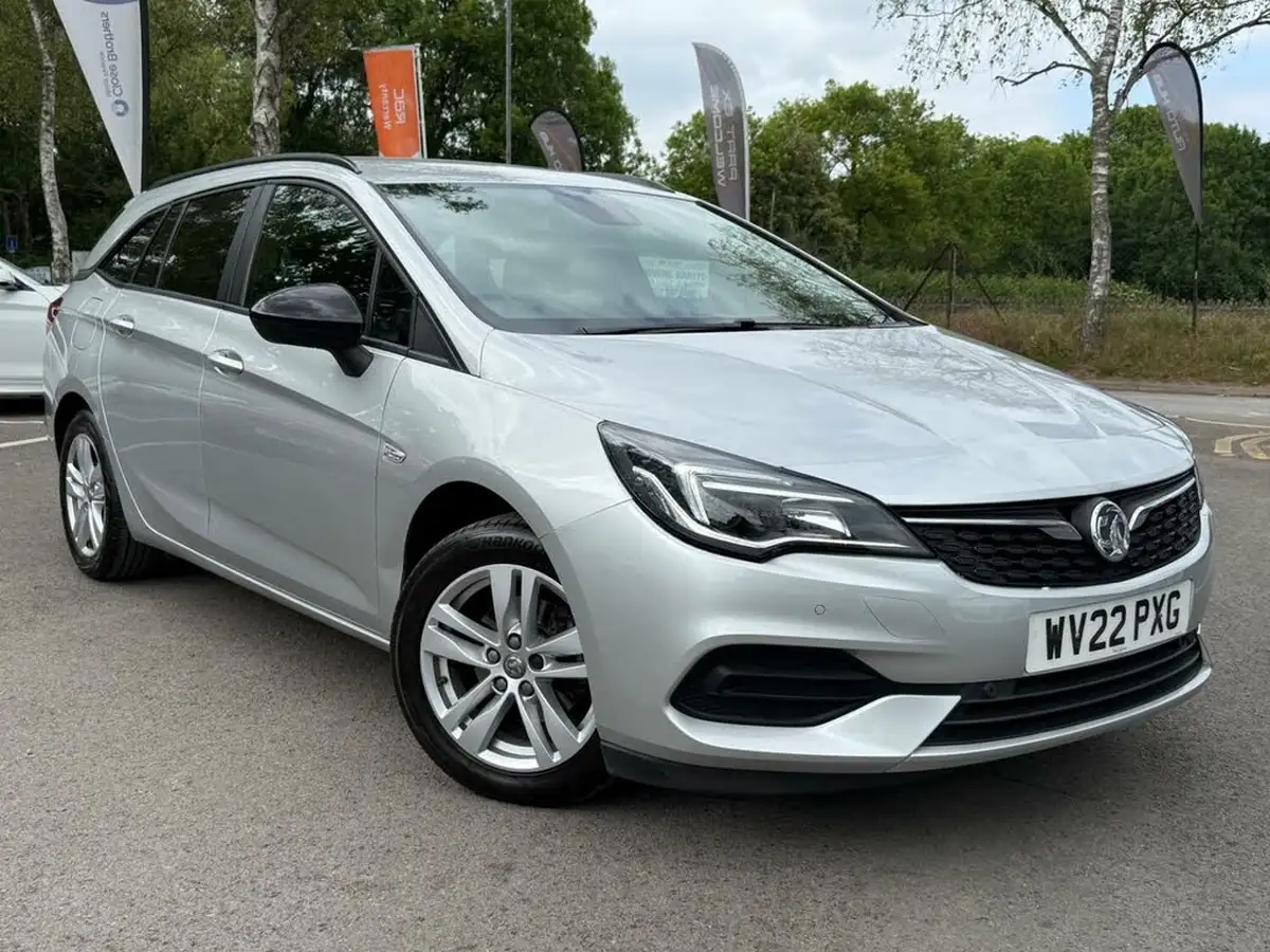 2021-vauxhall-astra-12-turbo-business-edition-nav-130ps-estate-big-0