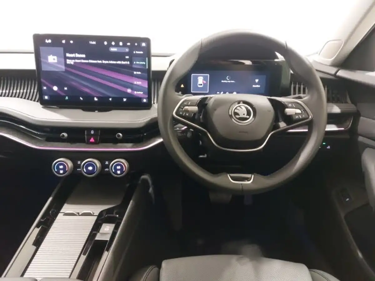 2024-skoda-superb-big-6