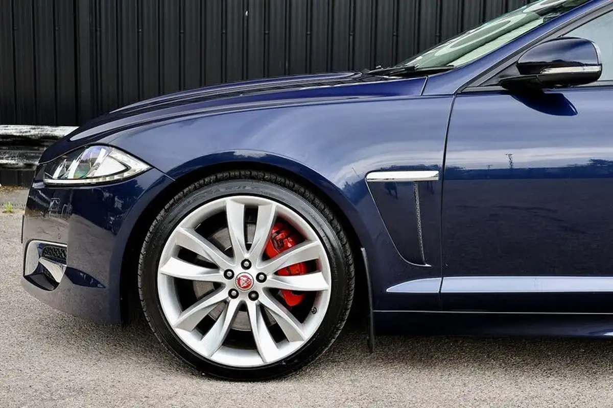 2014-jaguar-xf-30td-s-portfolio-saloon-4d-big-35