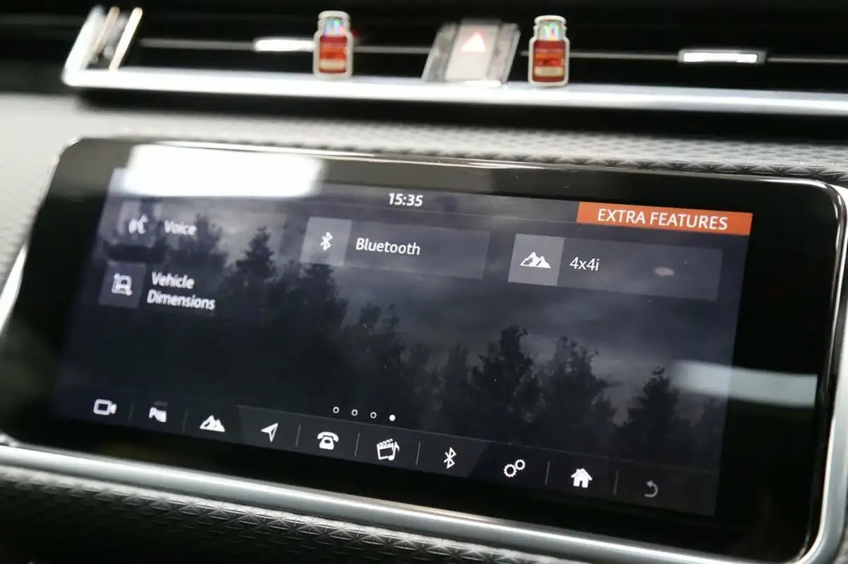 2018-land-rover-range-rover-velar-30-d300-r-dynamic-se-ss-big-60