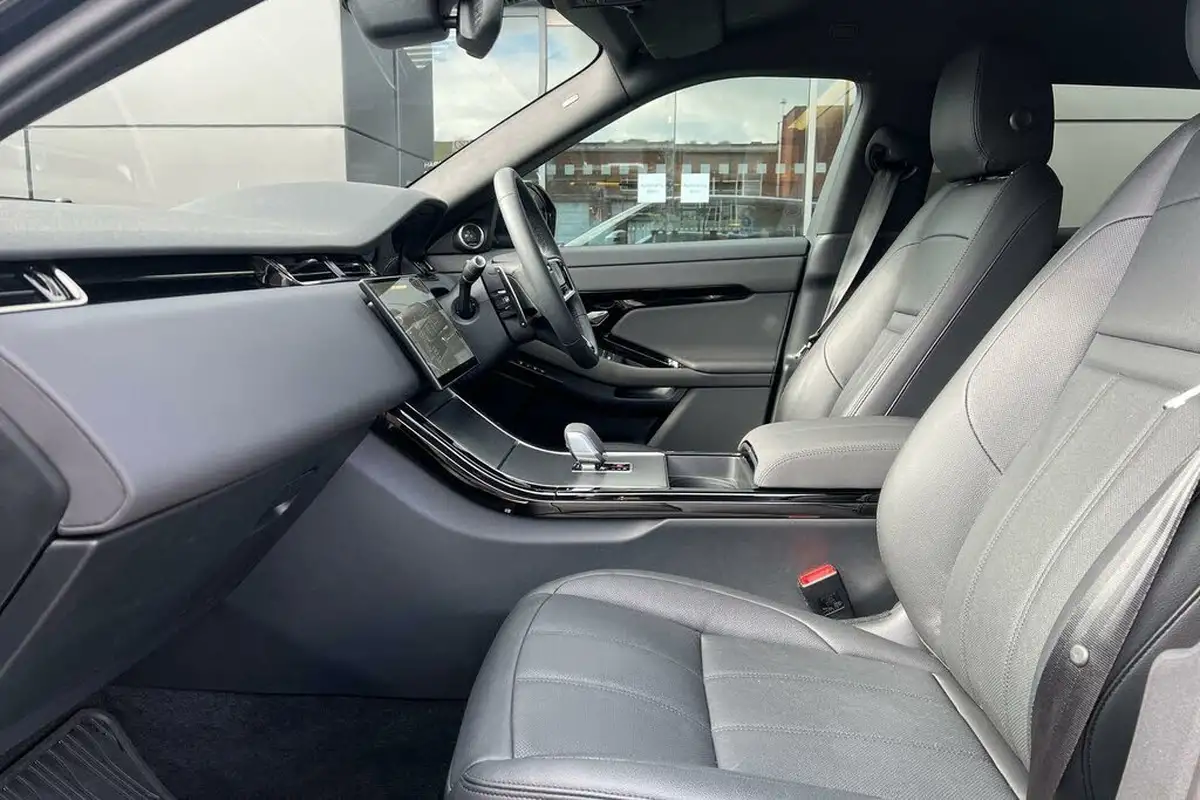 2024-land-rover-range-rover-evoque-20-d200-dynamic-se-big-33