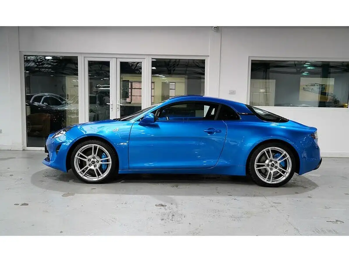 2025-alpine-a110-18-t-no-trim-big-3