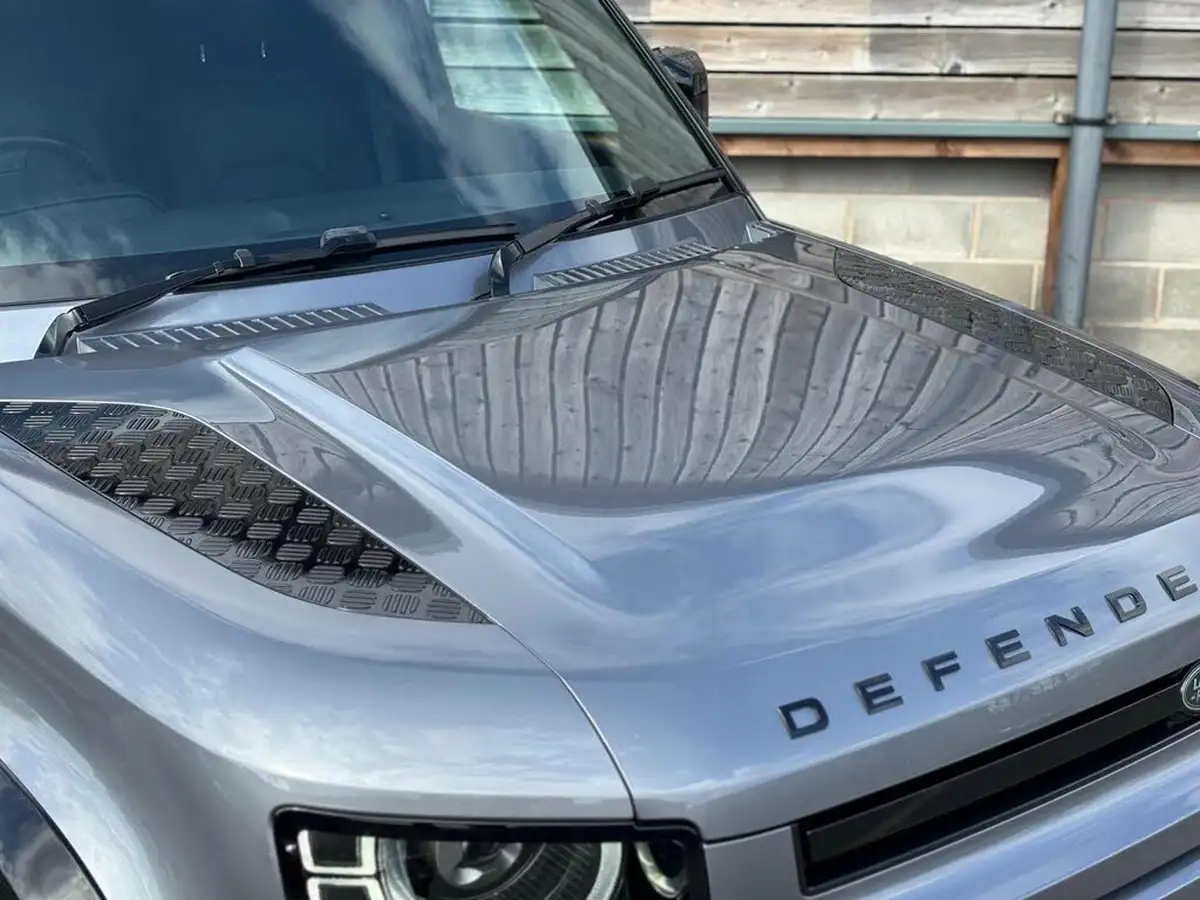 2022-land-rover-110-defender-30-d300-hard-top-hse-110-big-58