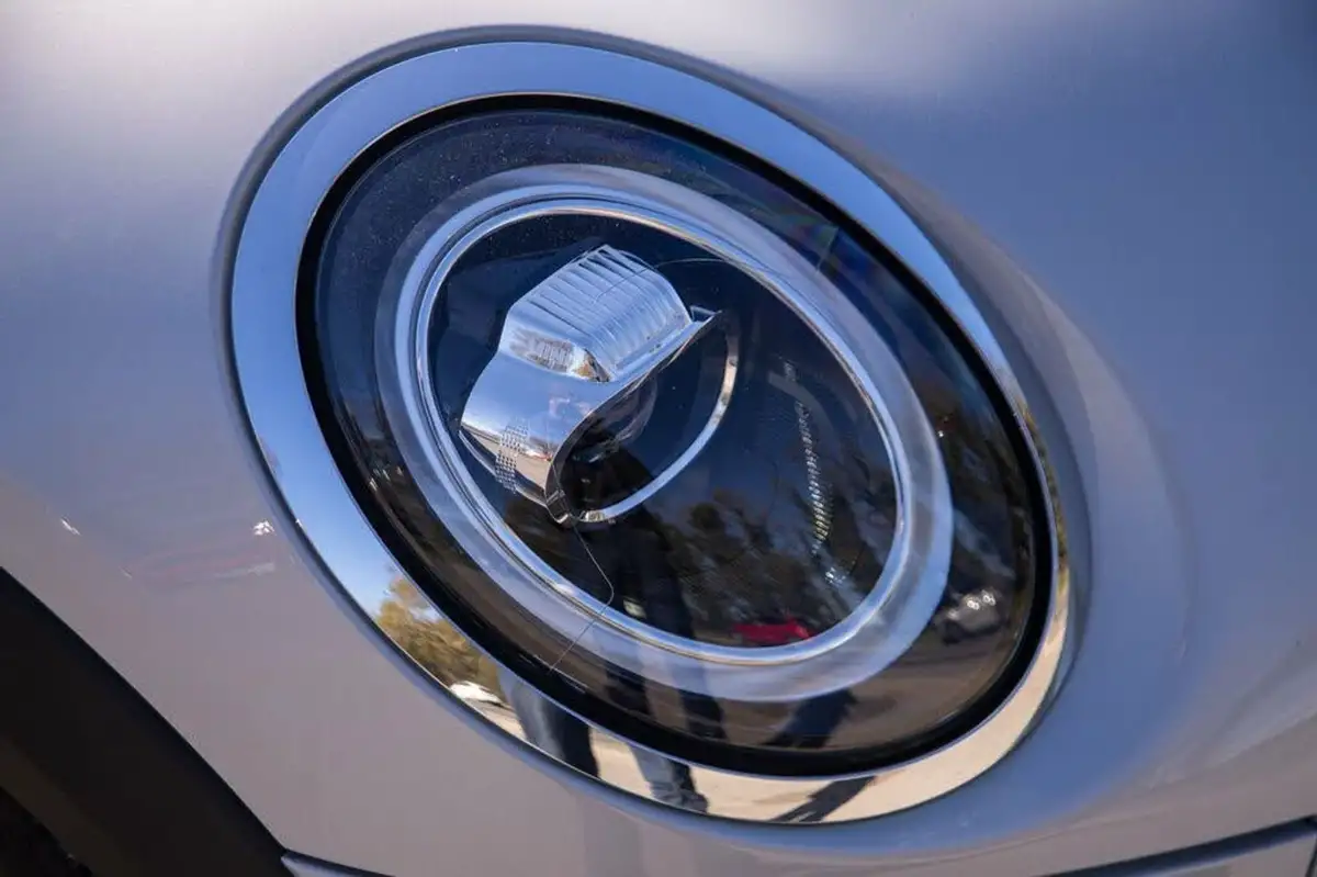 2021-mini-cooper-e-cooper-s-1-big-31
