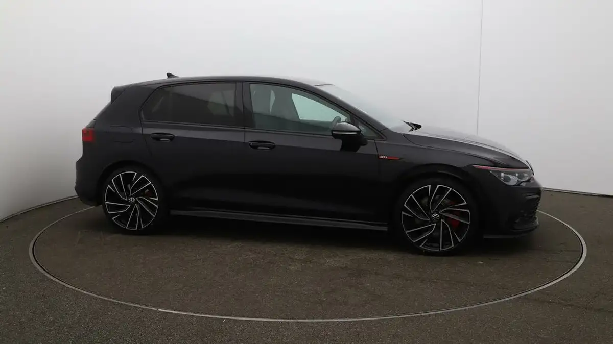 2021-volkswagen-golf-20-tsi-gti-dsg-big-48