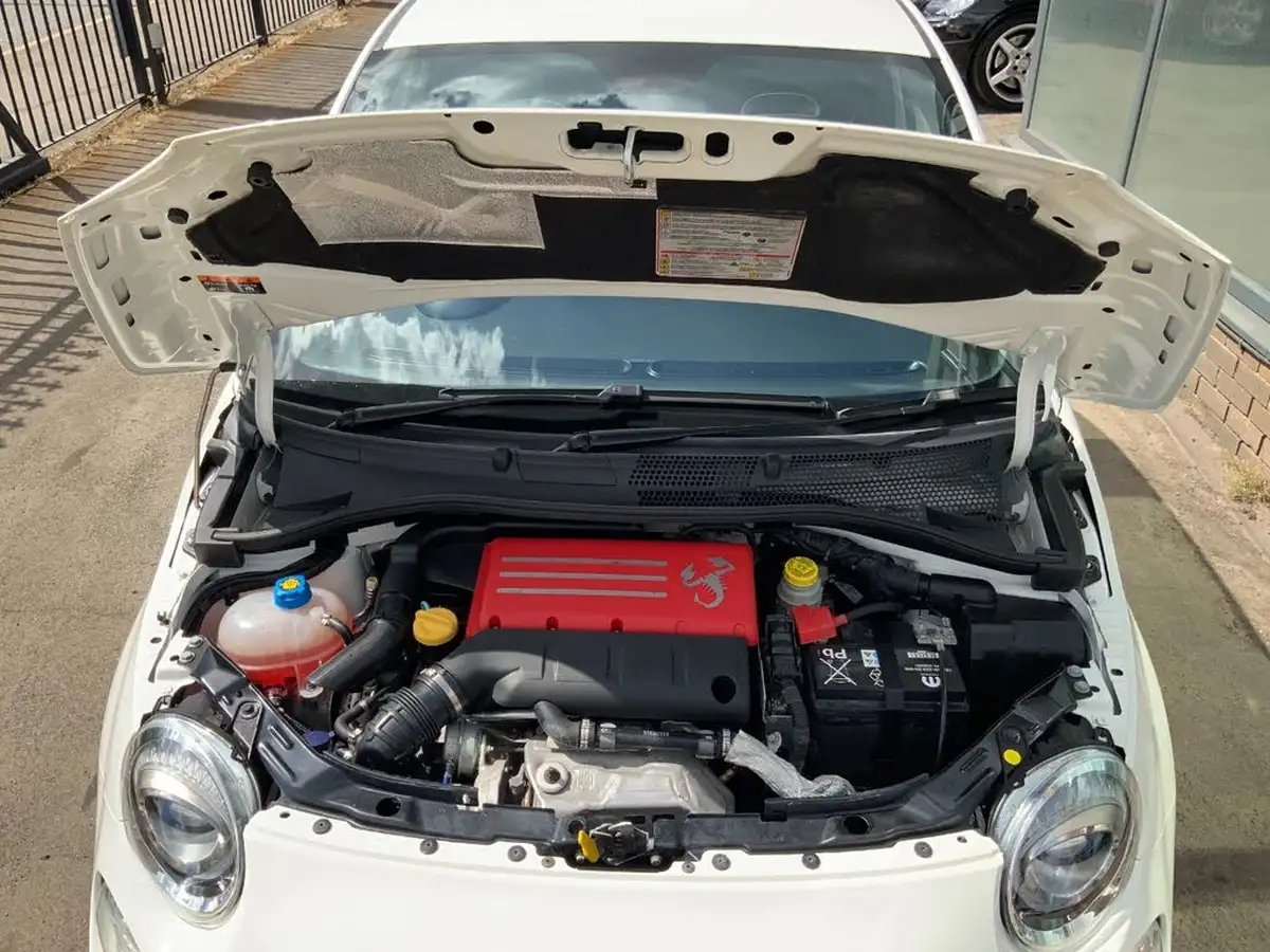 2022-abarth-595-14-tjet-f-big-27