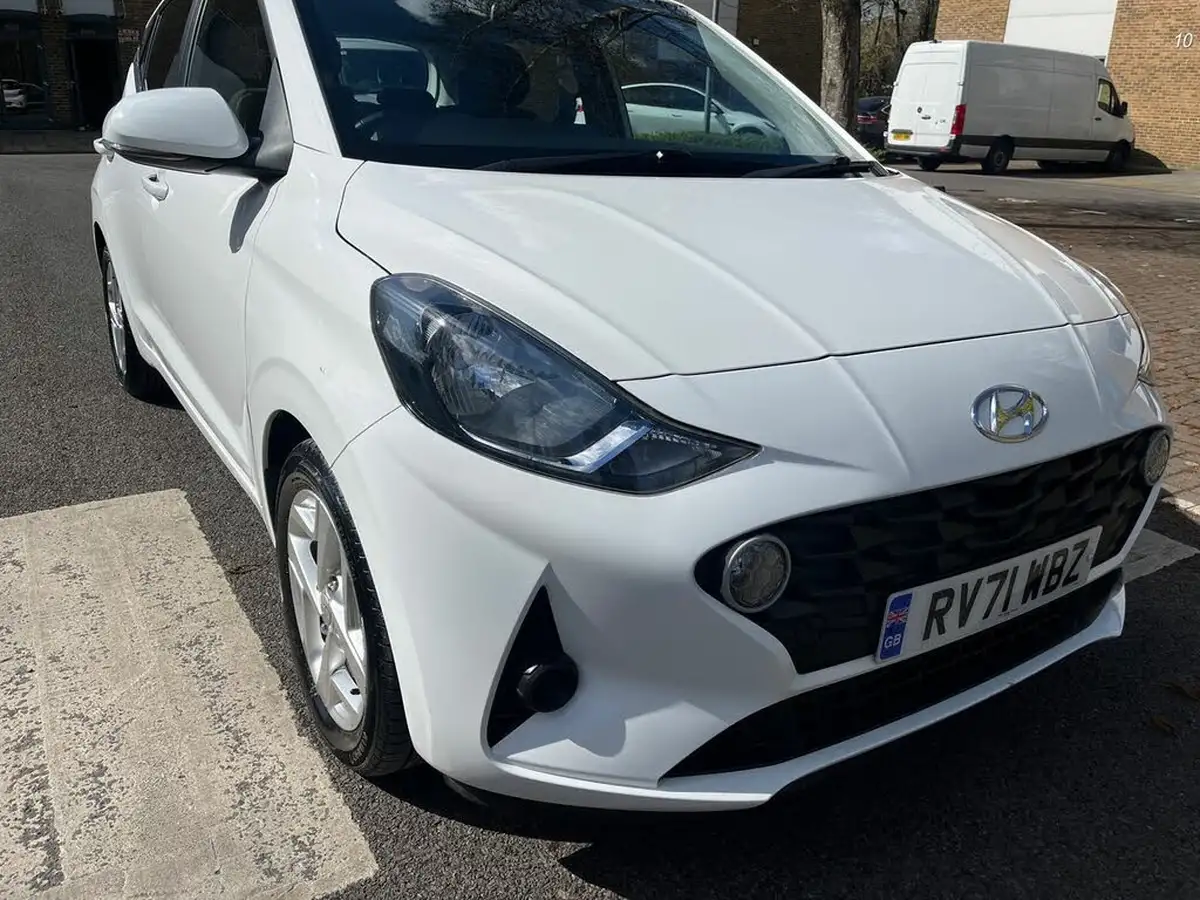2021-hyundai-i10-10-se-connect-big-20