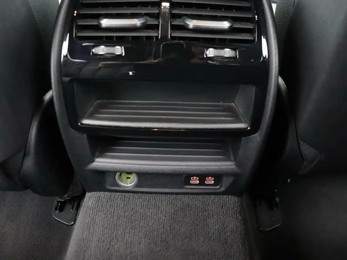 2022-bmw-5-series-20-530e-m-sport-touring-5d-big-33