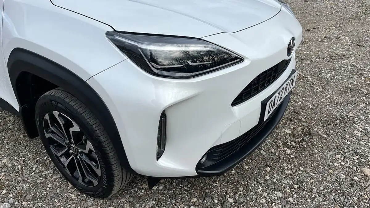 2022-toyota-yaris-cross-15-vvt-i-design-big-36