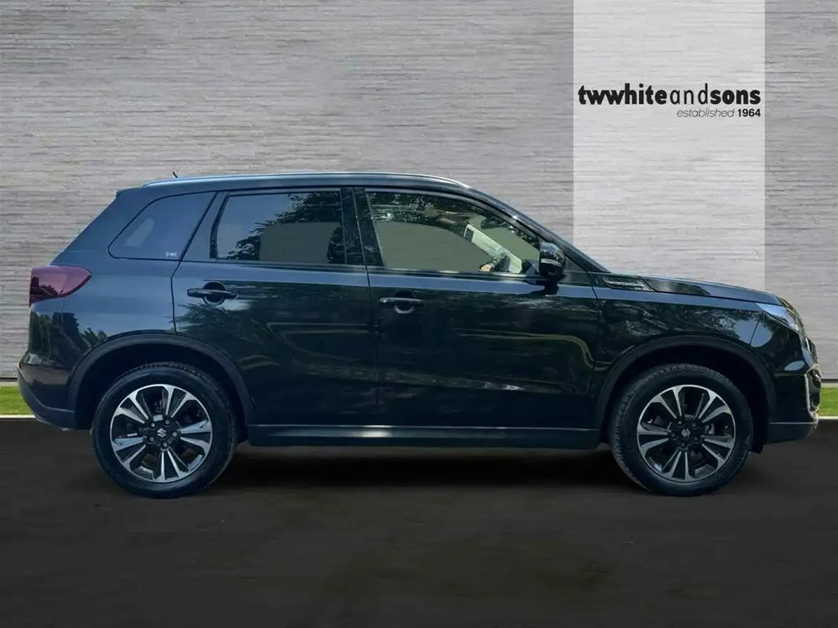 2022-suzuki-vitara-14-boosterjet-sz5-big-2