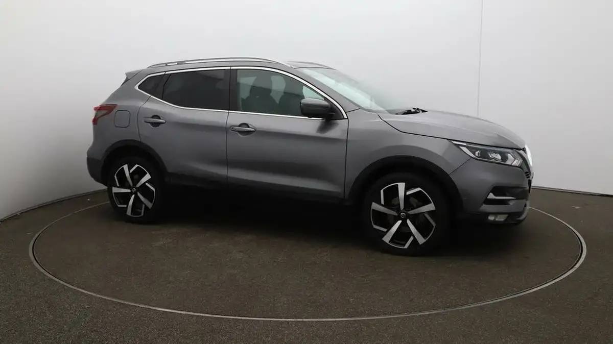 2019-nissan-qashqai-13-dig-t-tekna-160ps-dct-big-46