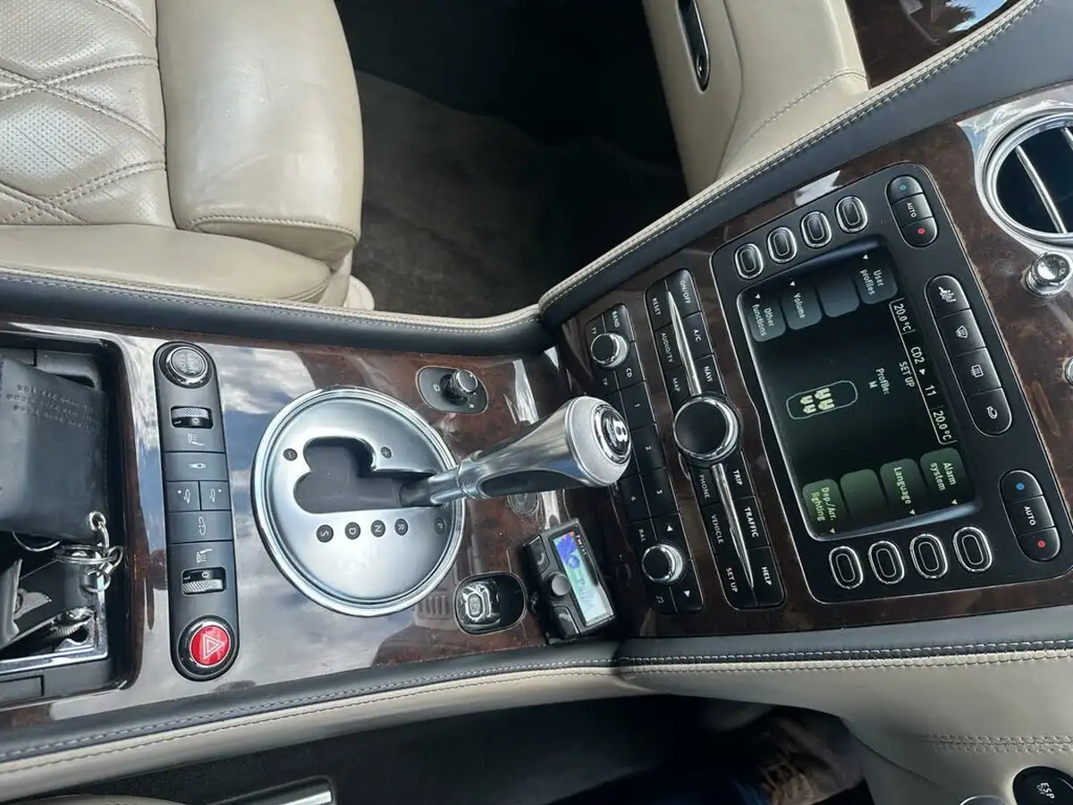 2006-bentley-continental-60-gt-big-13