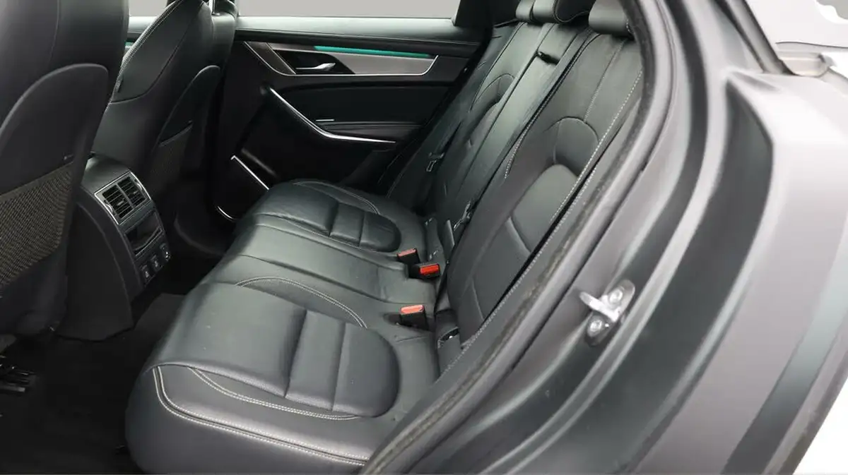 2022-jaguar-f-pace-20-d200-r-dynamic-s-big-22