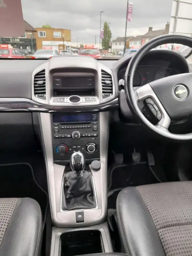 2012-chevrolet-captiva-22td-lt-22vcdi-4x4-big-15