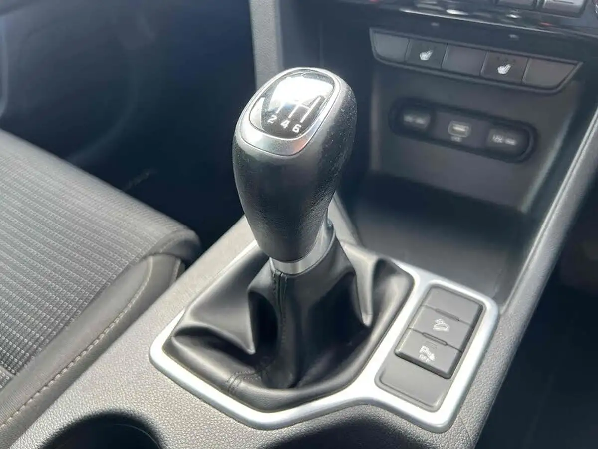 2019-kia-sportage-16-gdi-2-big-39