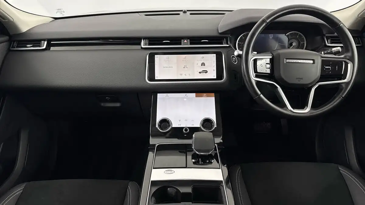 2022-land-rover-range-rover-velar-20-d200-velar-big-10