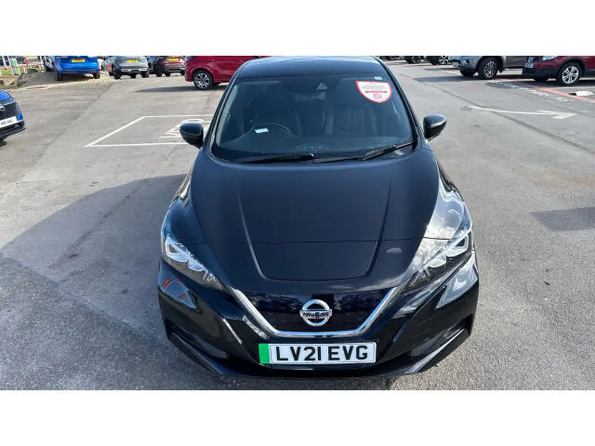 2021-nissan-leaf-e-tekna-big-7