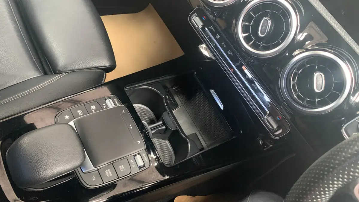 2019-mercedes-benz-cla-13-cla-200-amg-line-coupe-4d-7g-dct-big-54