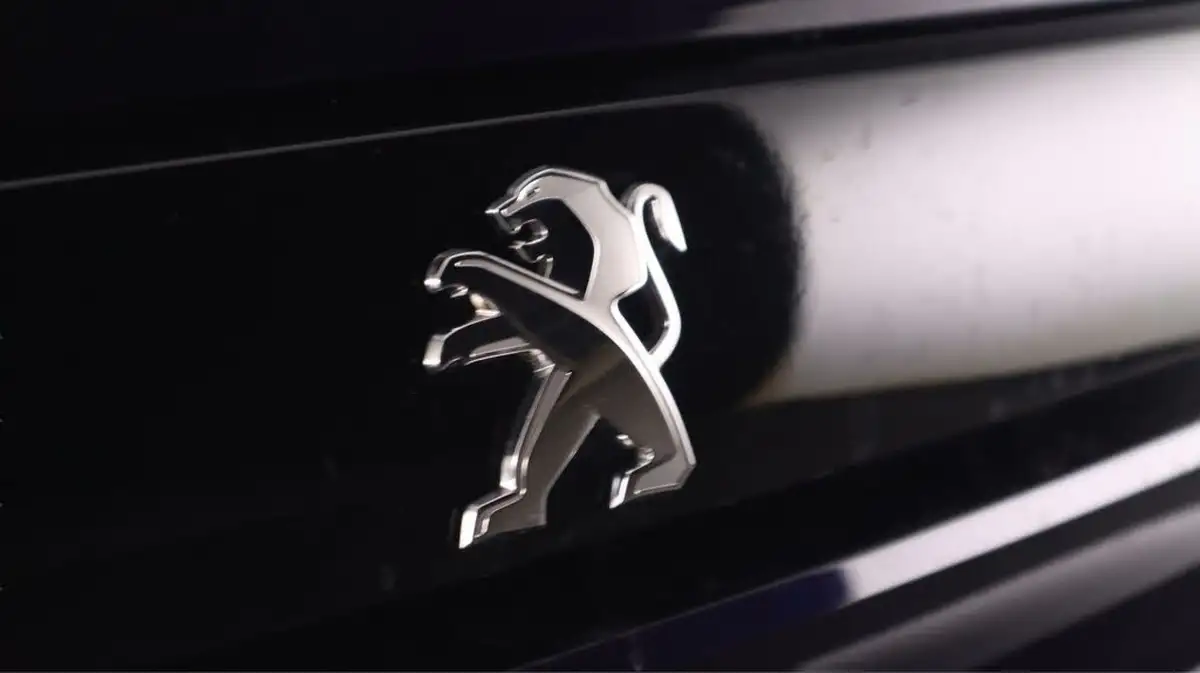 2019-peugeot-508-16-puretech-gt-ss-eat8-big-19