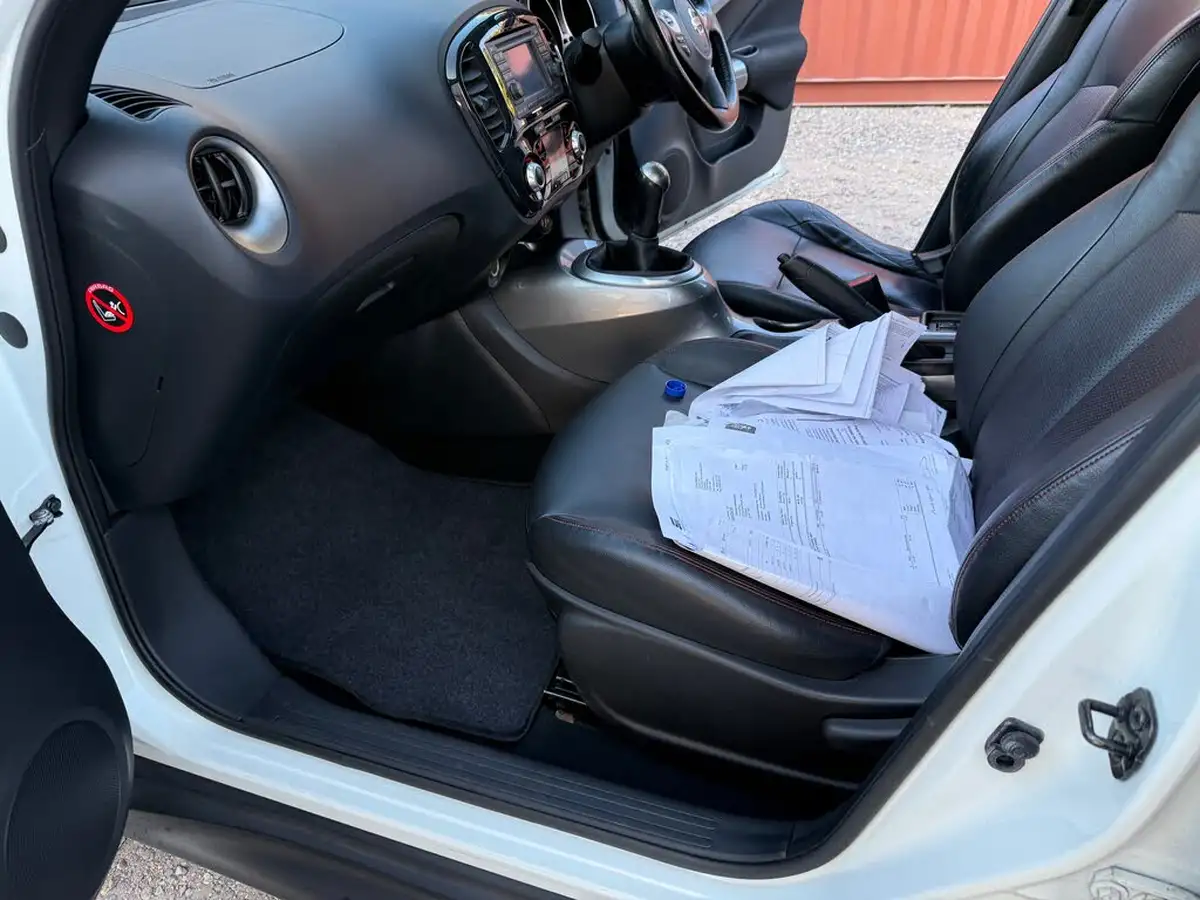 2010-nissan-juke-16-tekna-16v-1598cc-big-30