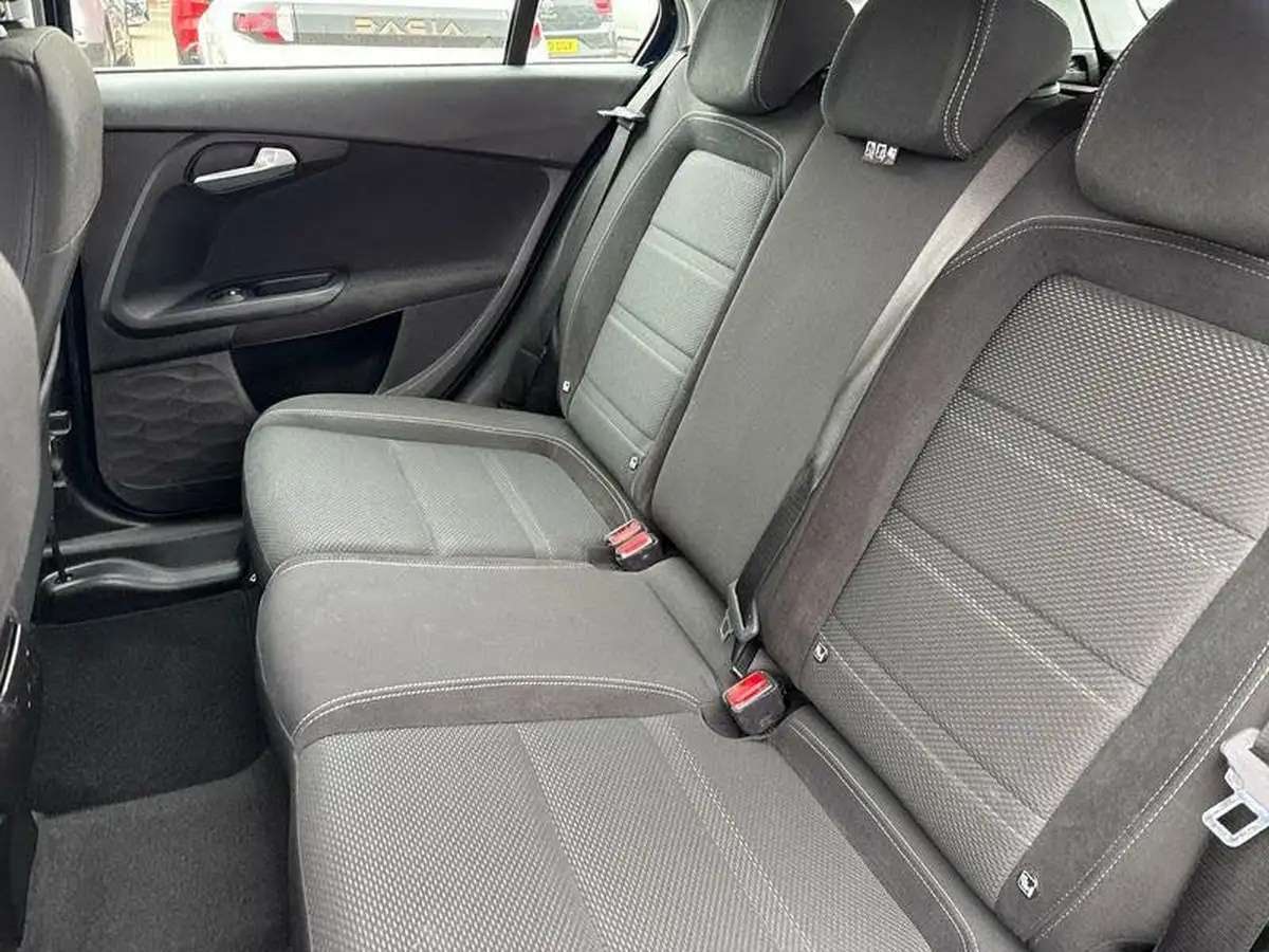 2016-fiat-tipo-14-tjet-lounge-station-wagon-big-16