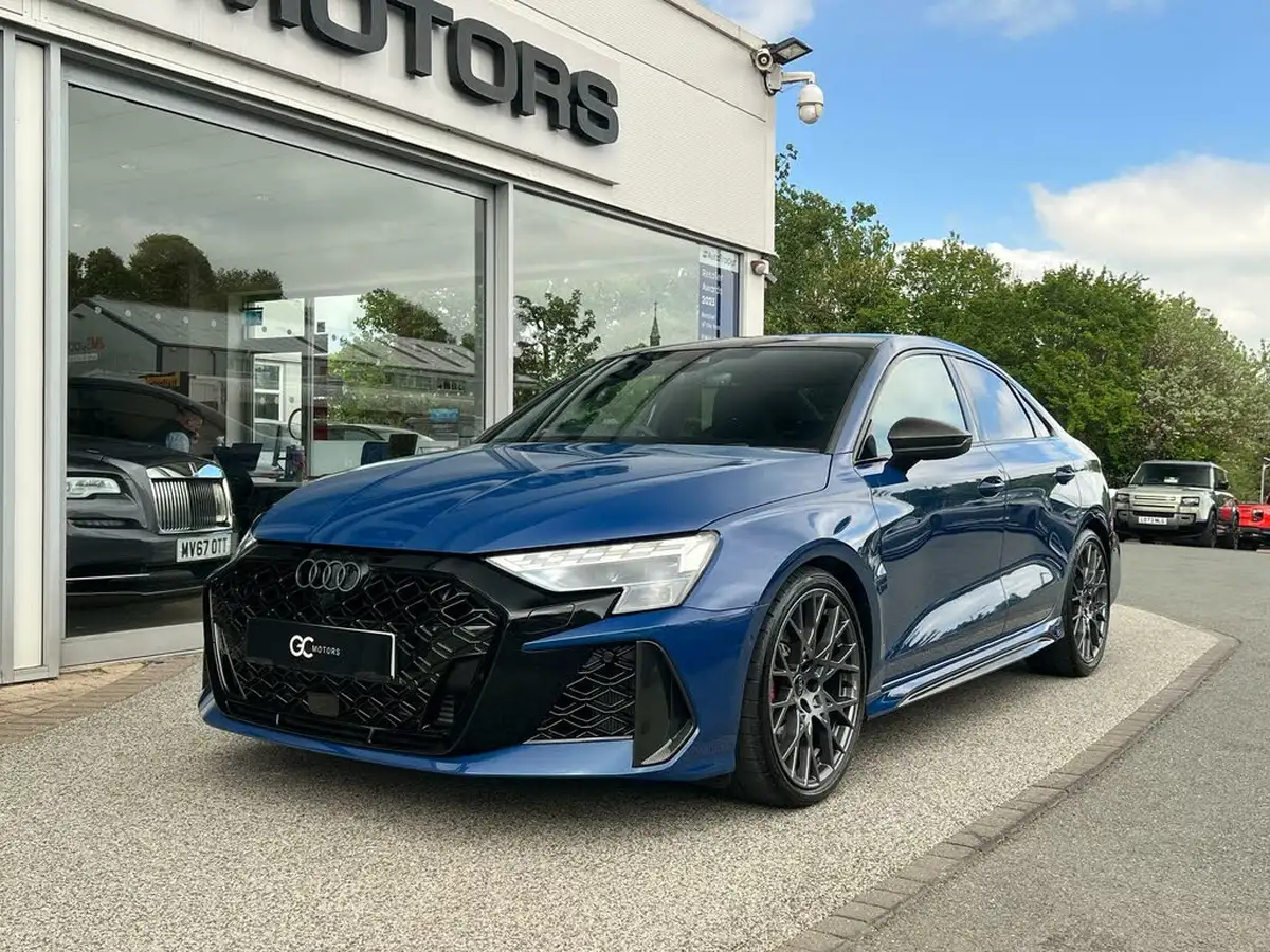 2025-audi-rs3-big-79