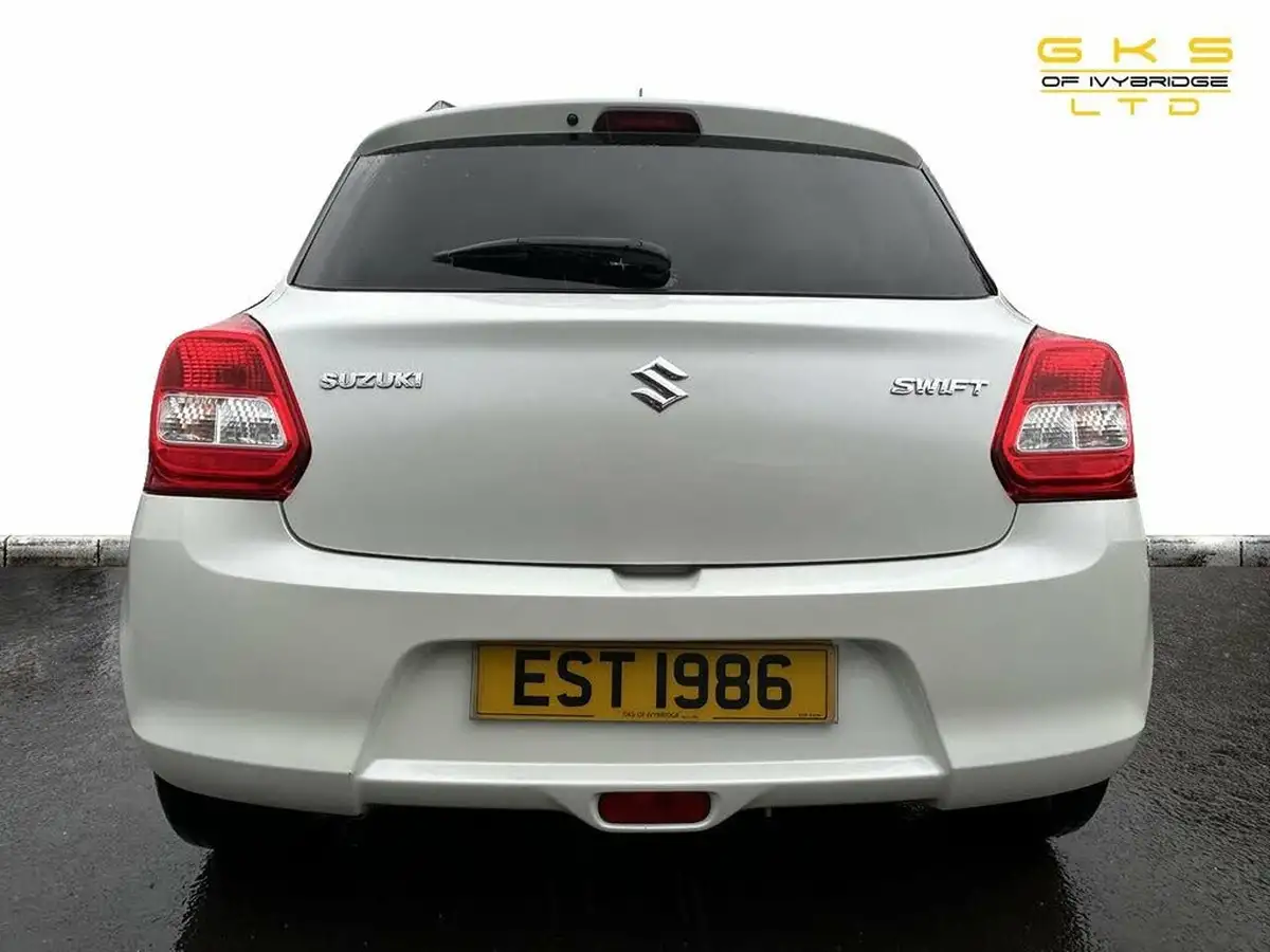 2018-suzuki-swift-10-boosterjet-sz-t-111ps-big-20