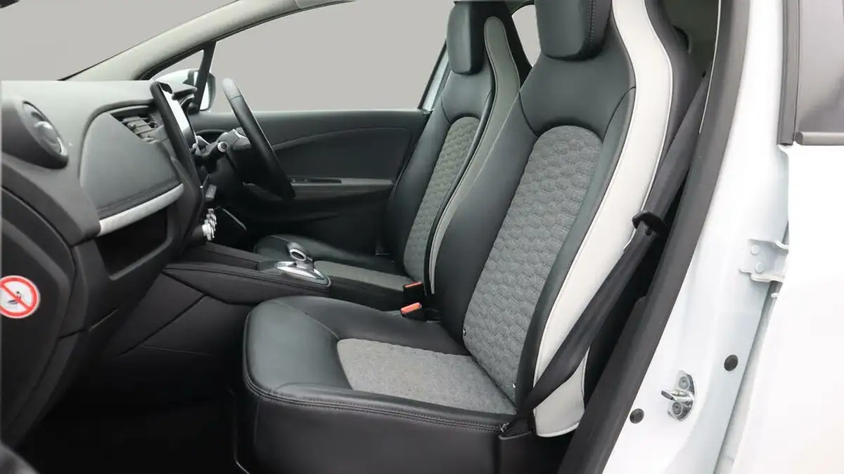 2021-renault-zoe-e-i-gt-line-rapid-charge-big-14