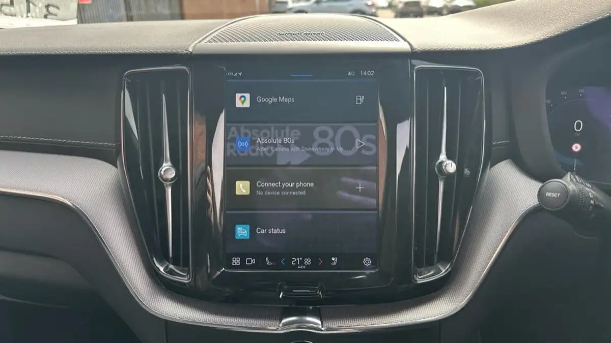 2022-volvo-xc60-20-t8-r-design-pro-455bhp-plug-in-hybrid-big-25
