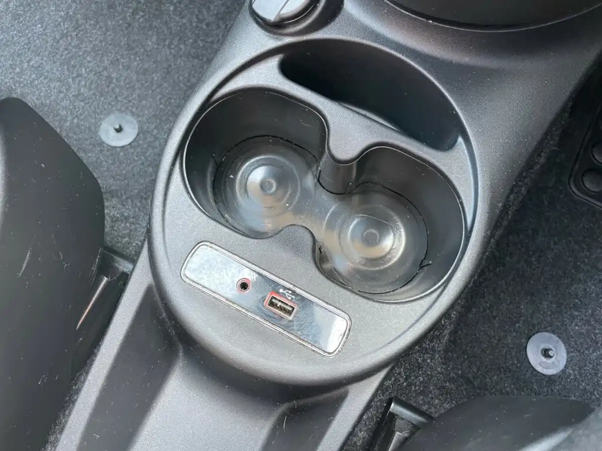 2018-fiat-500-12-lounge-big-37