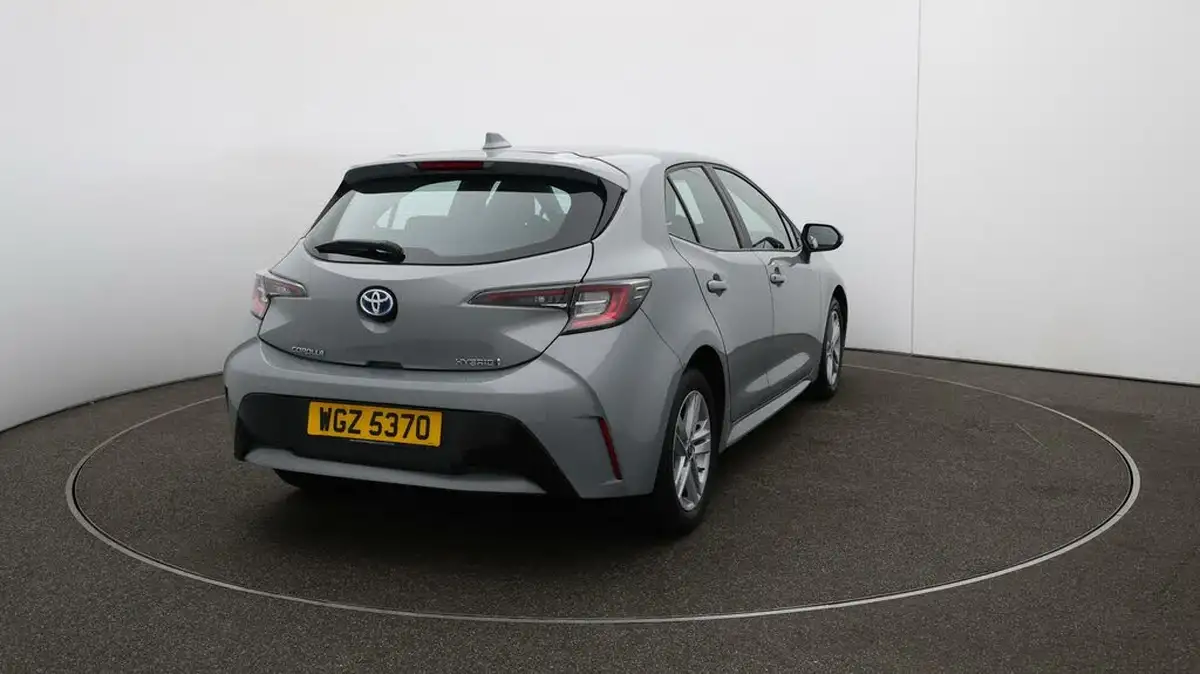 2022-toyota-corolla-18-vvt-i-icon-120bhp-trk-hatchback-5d-big-46