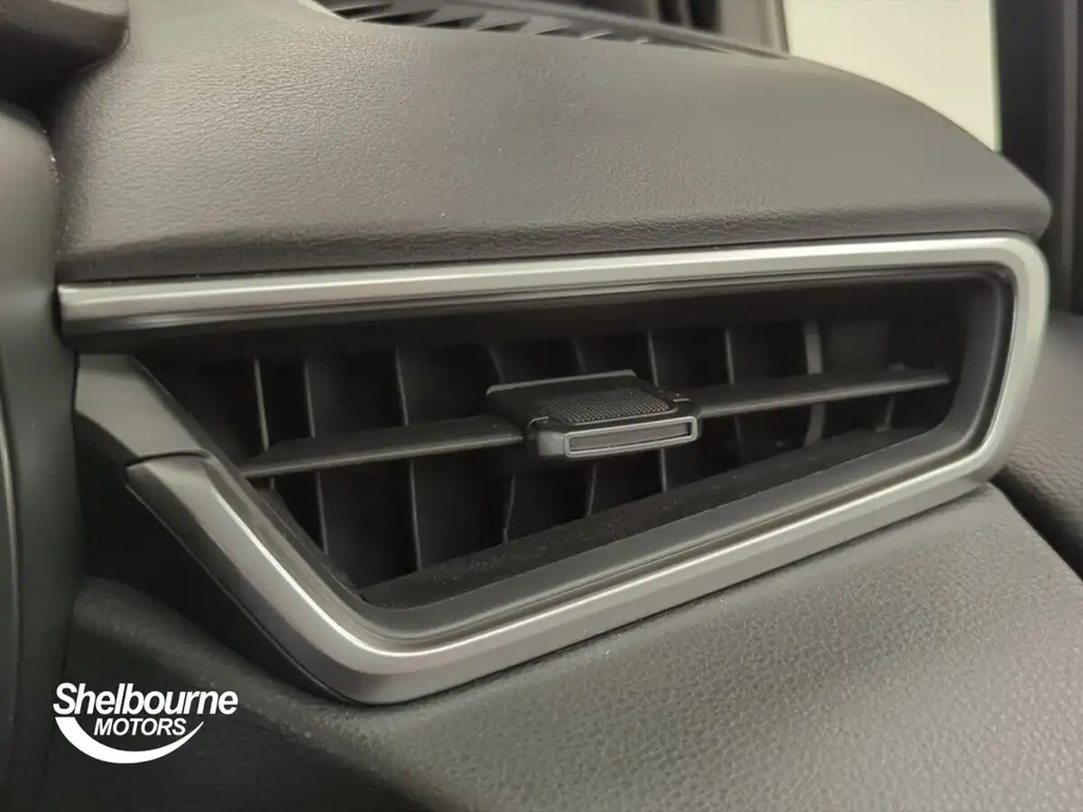 2024-toyota-corolla-18-vvt-i-design-touring-sports-big-20