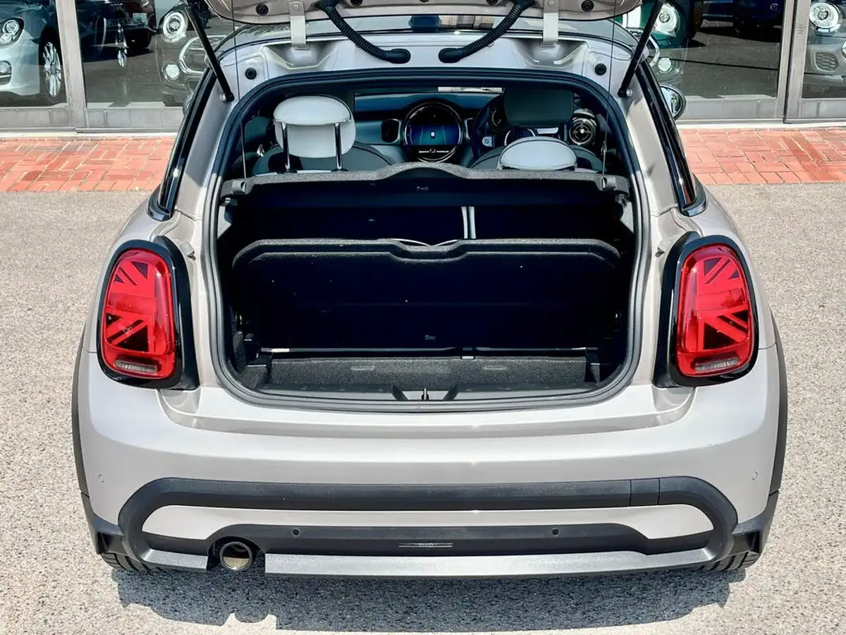 2022-mini-cooper-15-cooper-exclusive-premium-hatchback-3d-auto-big-64