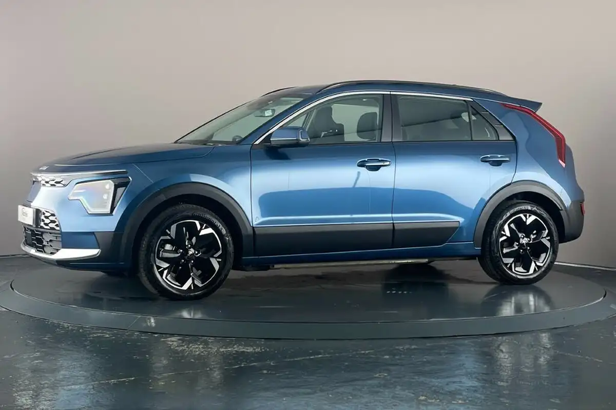 2023-kia-e-niro-ev-2-64-big-30
