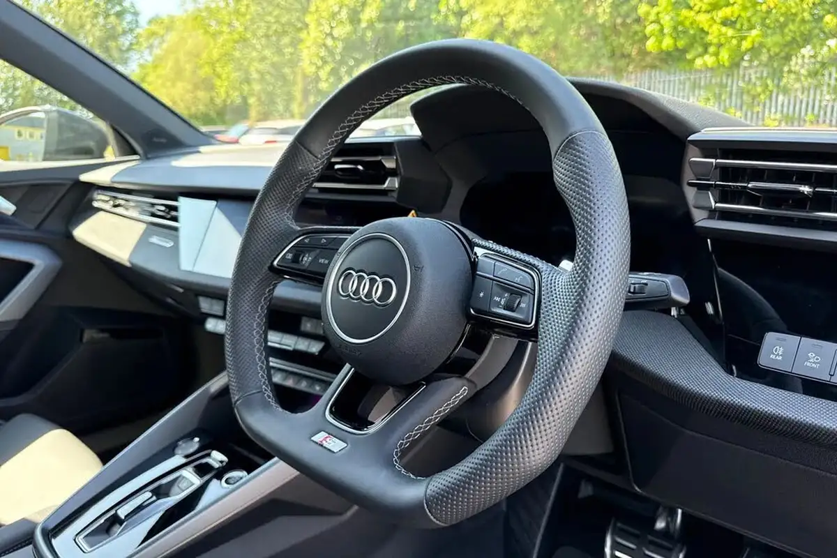2024-audi-a3-15-35-tfsi-black-edition-saloon-4d-s-tronic-big-42