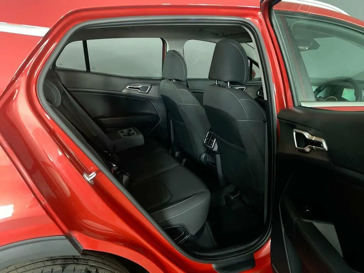 2023-kia-sportage-16-t-gdi-2-148bhp-big-18